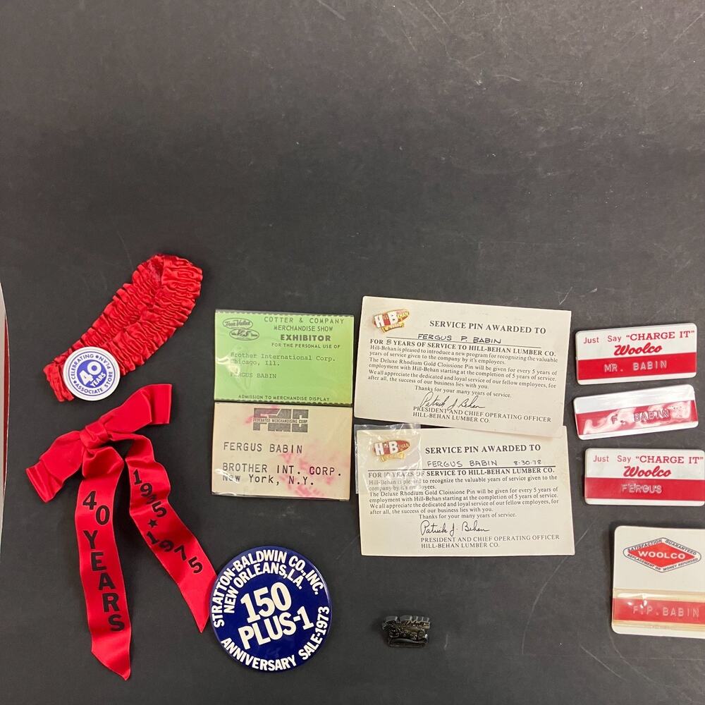 Woolco Employee Memorabilia 1973 Pins & Garter & Clip-on Tie NOC4093